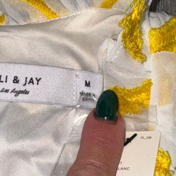 NWT ALI & JAY X ANTHROPOLOGIE yellow & white Corina Textured high neck Romper - Picture 8 of 13